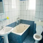 Dynes Hotel 3*
