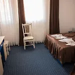 Hotel Dynes