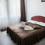 Hotel Dynes 3*