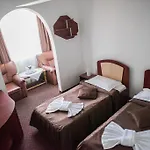 Hotel Dynes 3*
