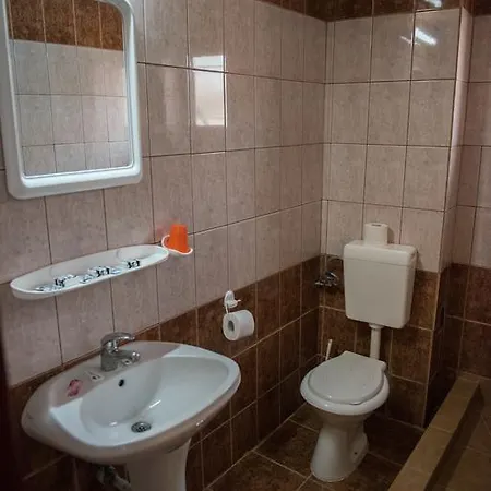 Hotel Dynes