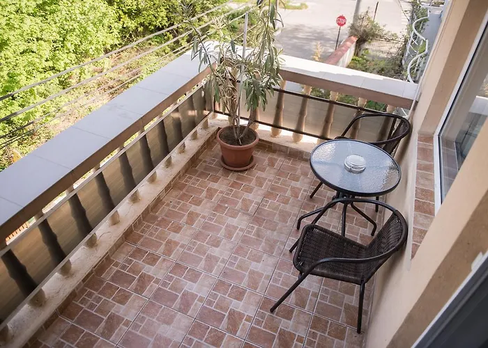 Dynes 3* Eforie Nord